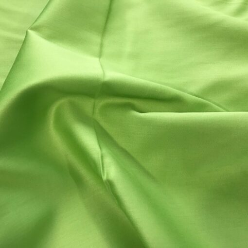 Однотонное постельное белье салатового цвета сатин фото 2