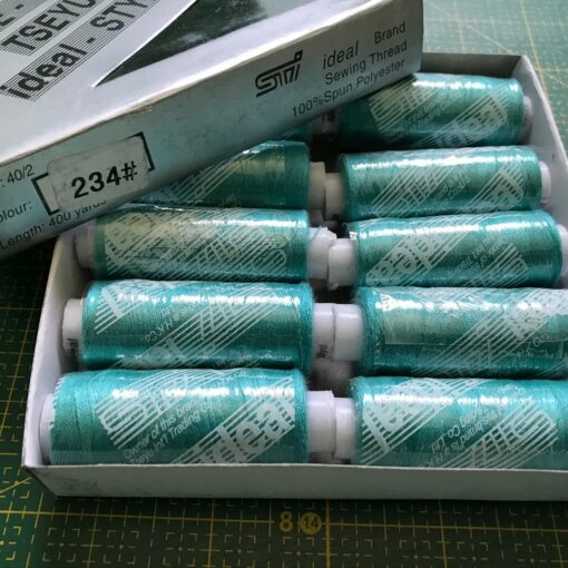 Нитки швейные в бобинах и катушках