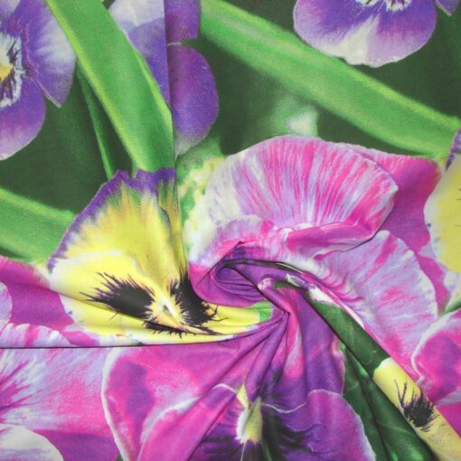 Постельное белье Анютины глазки 3D фото 3