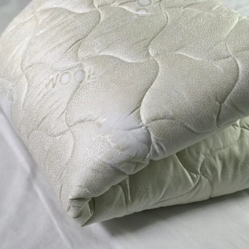 Alternative view of Одеяло из шерстипона зимнее